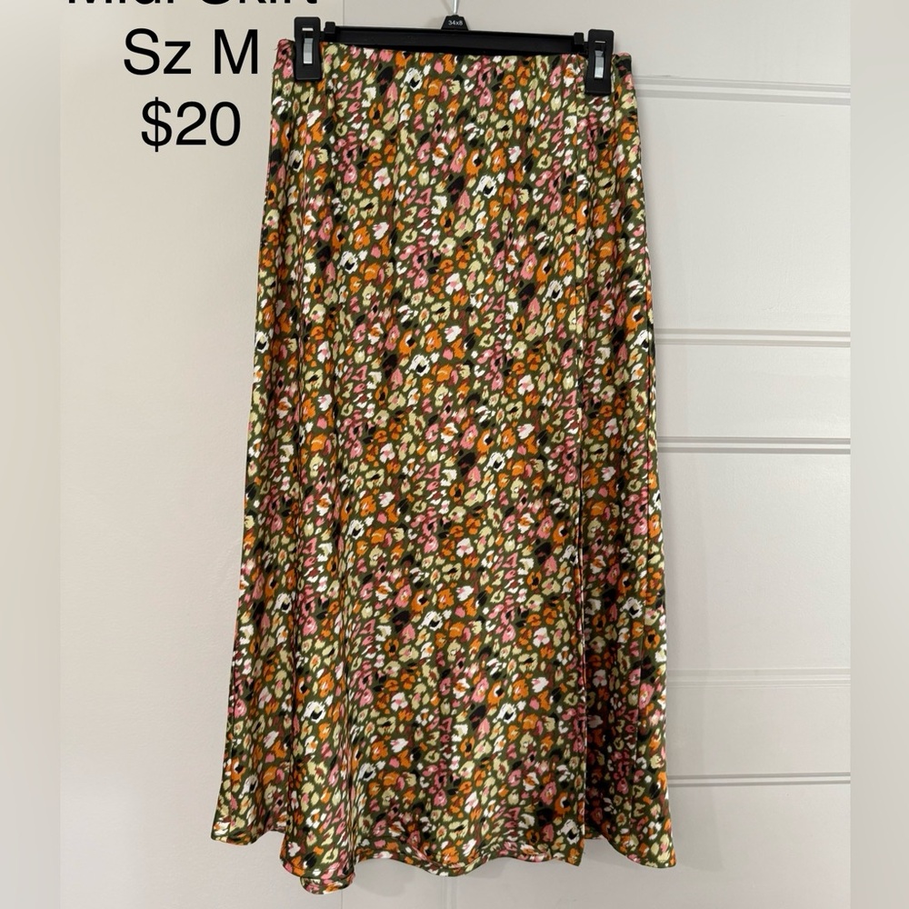 Floral Midi Skirt - Multicolor